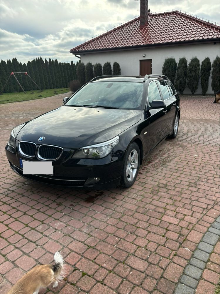 BMW Seria 5 E61 2.0D 2010 rok