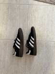 Tenis Adidas Spezial Branco e Preto, Usados um pouco