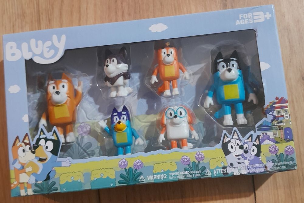 Bluey i Bingo zestaw figurek - 6 SZT rodzina i przyjaciele Bluey Bingo