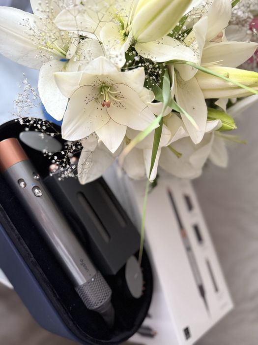 Стайлер Dyson, фен для волос и укладки все насадки в наличии