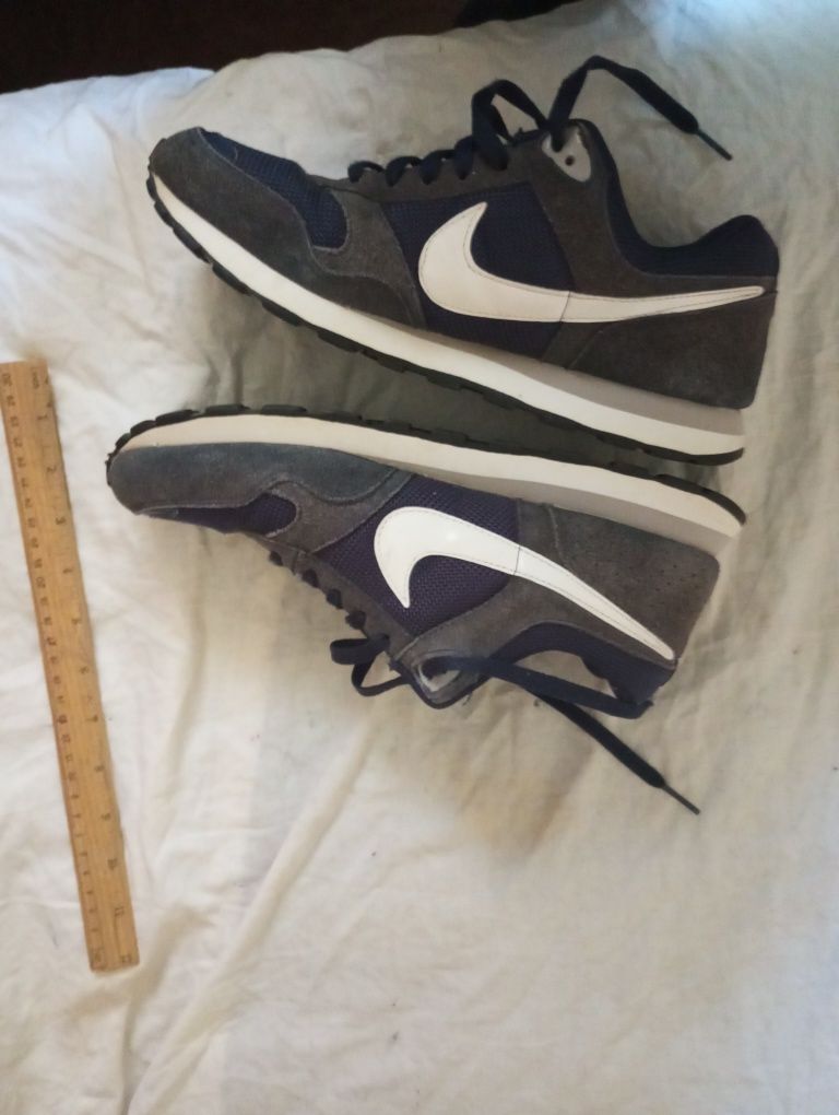 Кроссовки мужские замшевые Nike Trainer кеды р42 26.5см оригинал