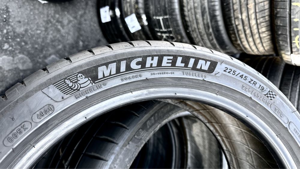 225/45/19 Michelin Pilot Sport4 | 95%остаток | летние шины | 2021г