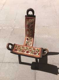 Cadeira Parideira africana