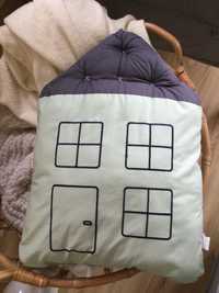 Poduszka dla dziecka domek