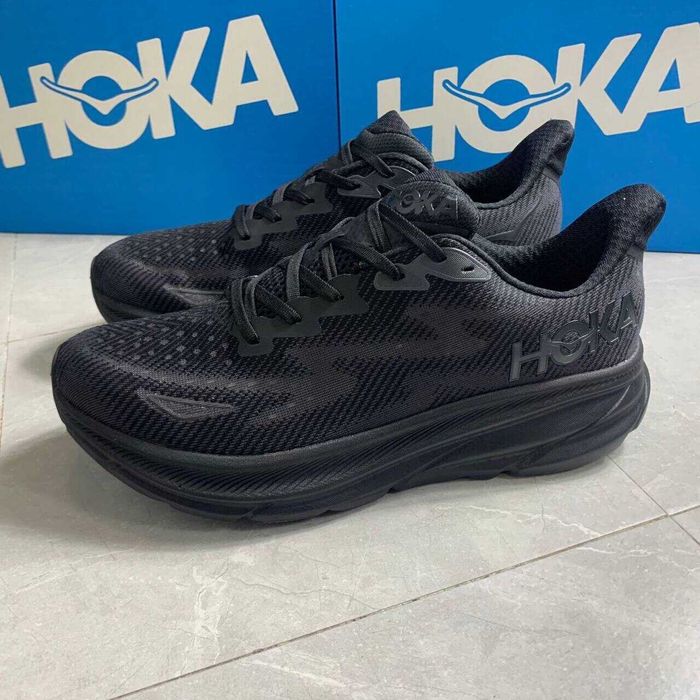 buty Espadryle HokaOneOneClifton9TripleBlack Espadryle R.39