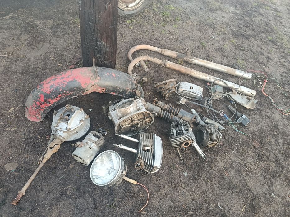 Розбираю дніпро мт10,з документами