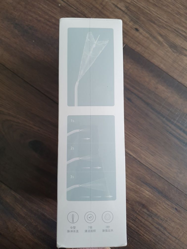 Іригатор Xiaomi MiJia F300 Portable Water Pick Flosser MEO703