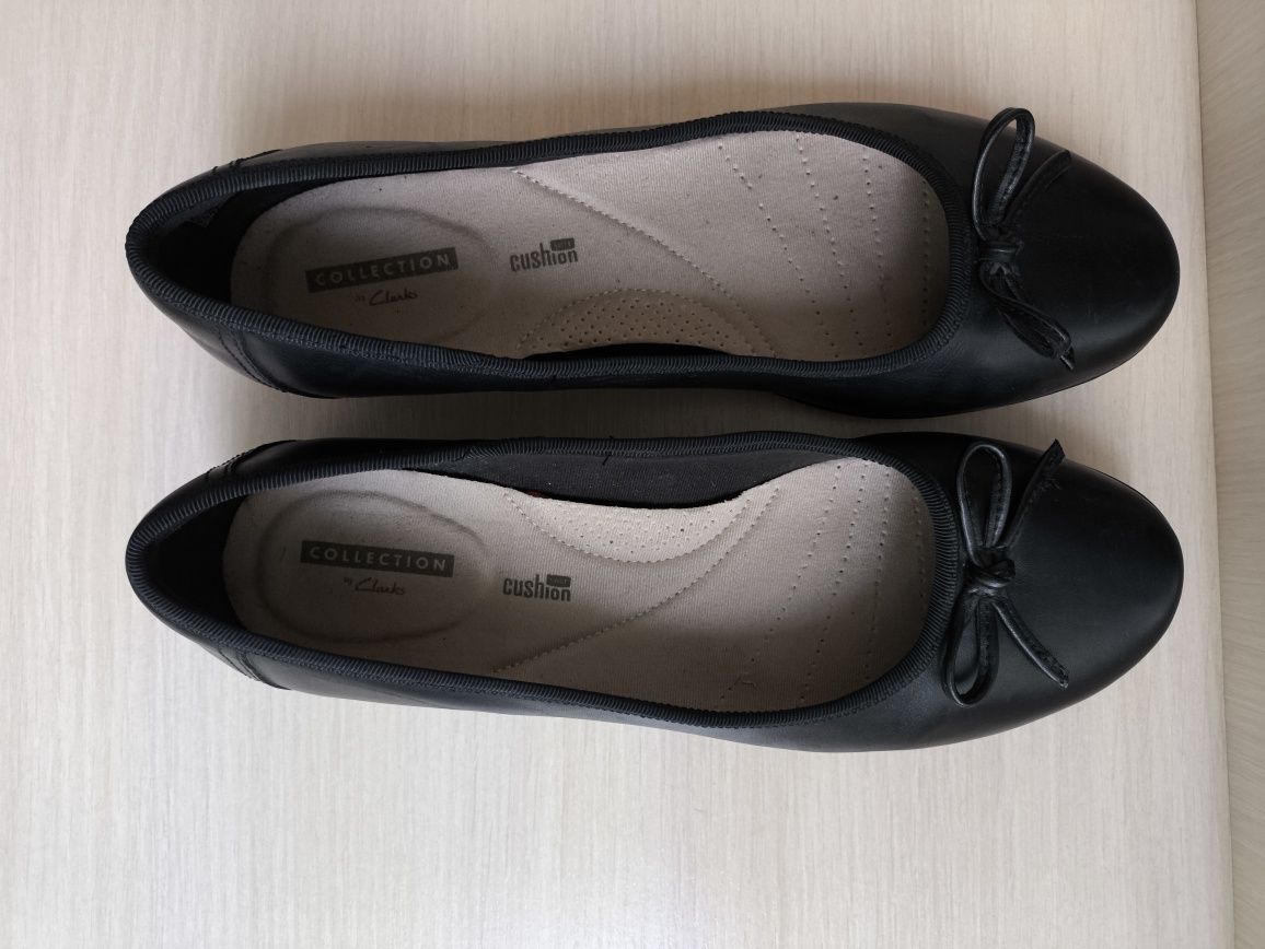 Продам балетки, туфли,мокасины женские Clarks из натуральной кожи
