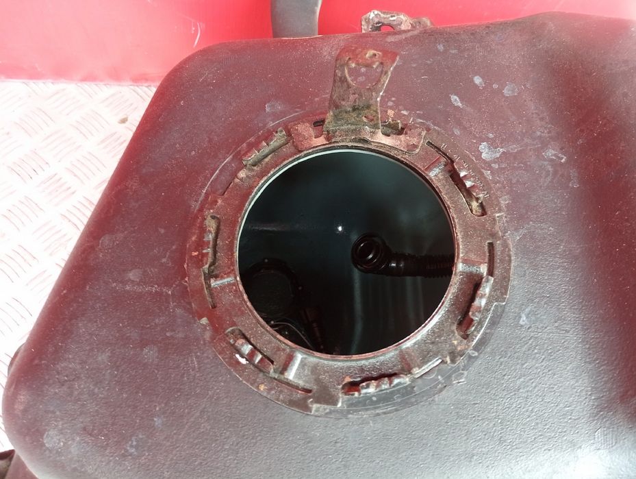 Бак паливний 3.0d Ренж Ровер топливний бачок Range Rover Розборка Ренж