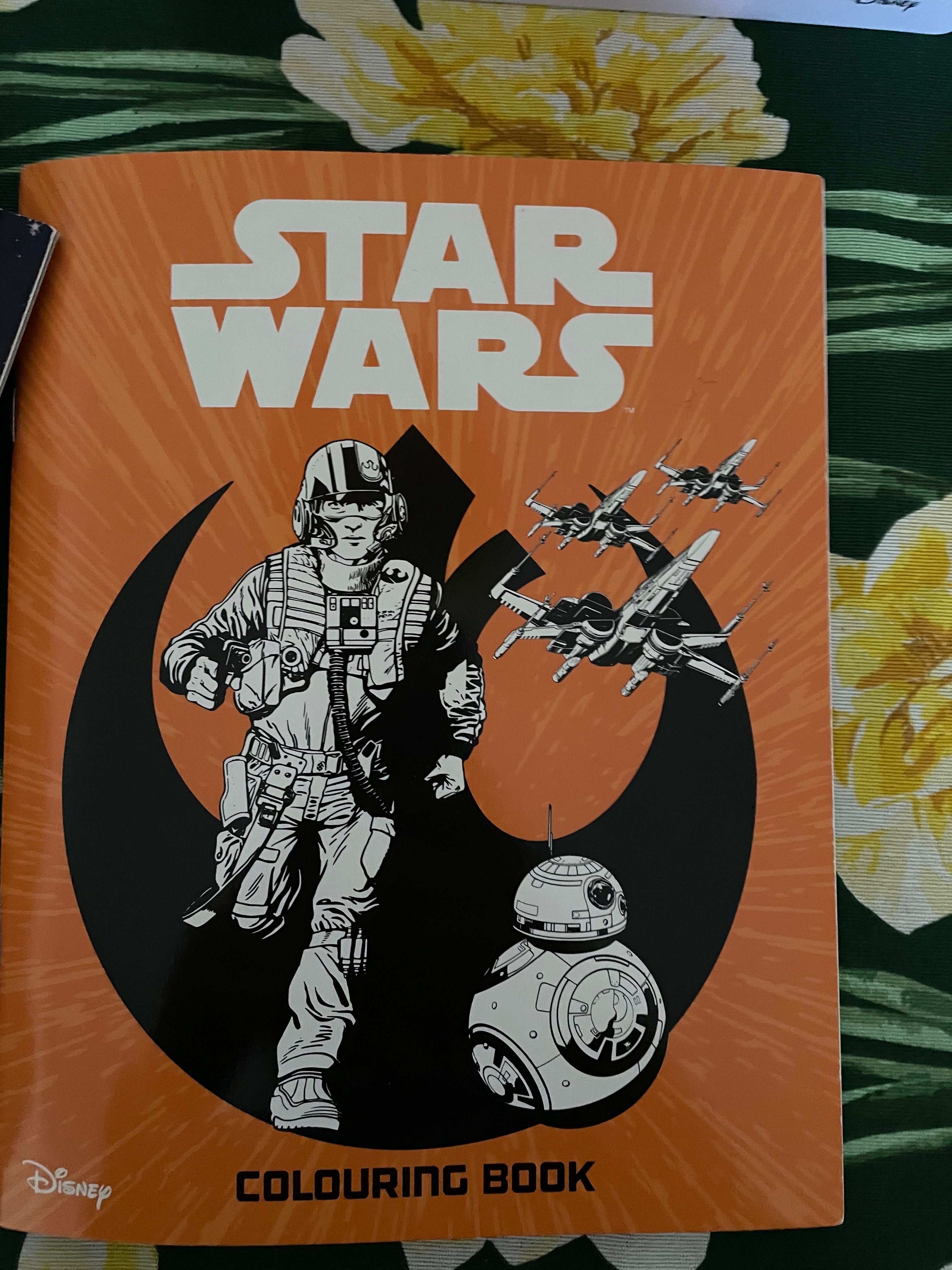 Star Wars puszka pudełko z kolorowanką i książkami. Astro tin Disney
