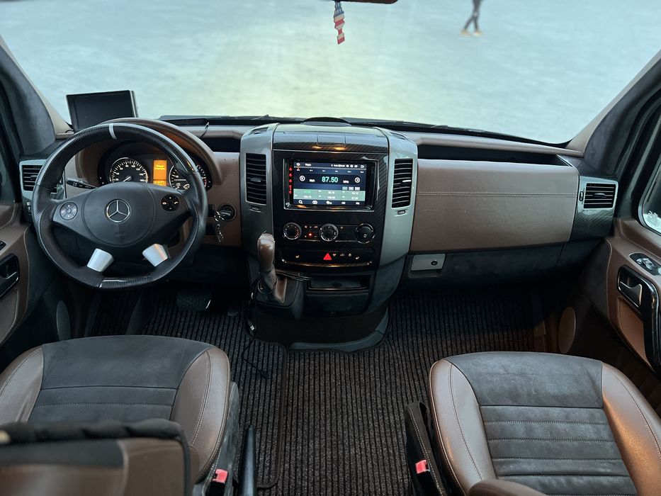Продам Sprinter 519 Extra Long/Парус/ 3.0 V6/5 g tronic 2011/3500kg