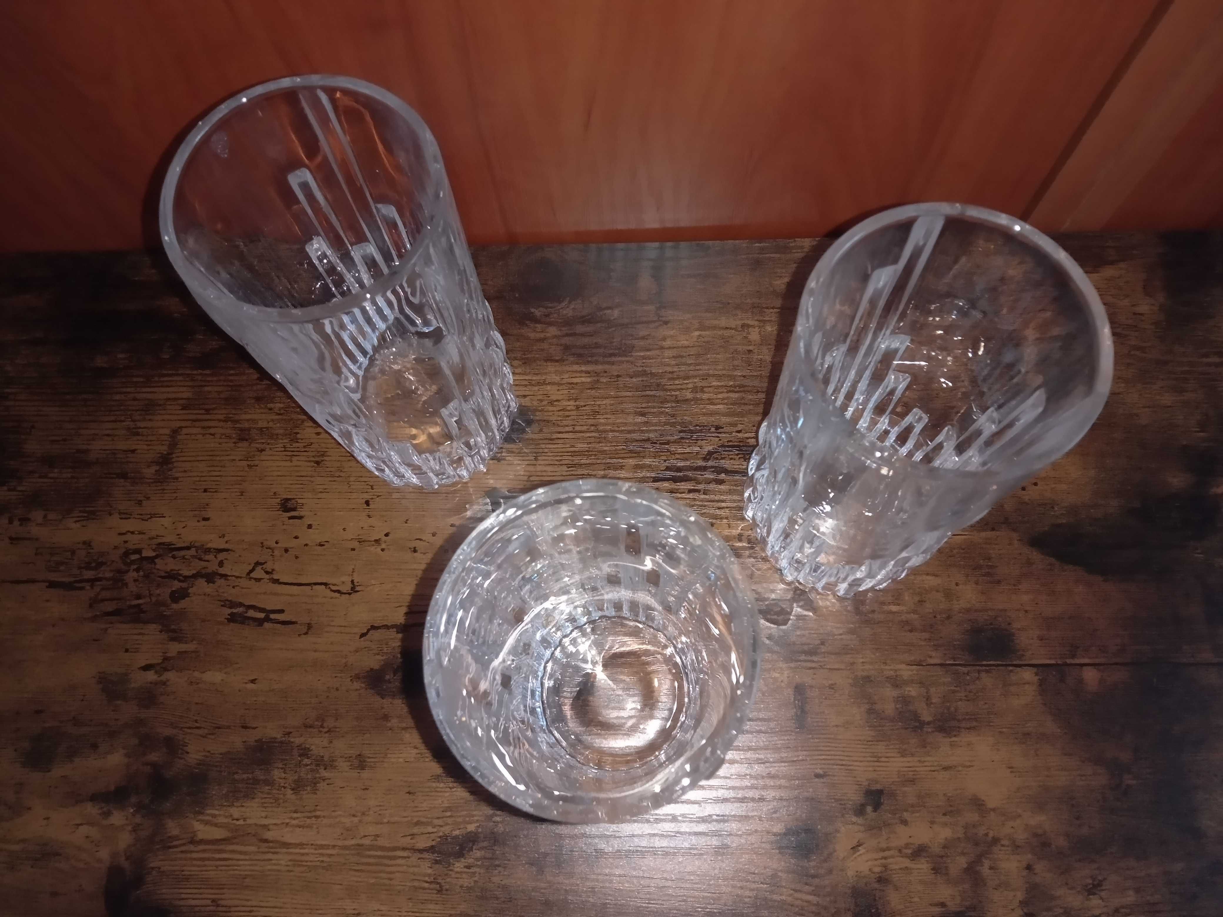 szklanki do zimnych napoi