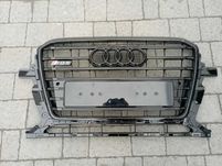 Audi Q5 8R Передня Решітка Радіатора