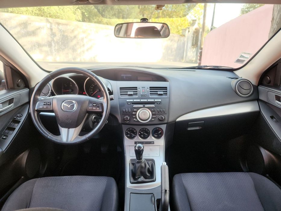 Mazda 3 1.6HDI Sedan Nacional 151mil klm