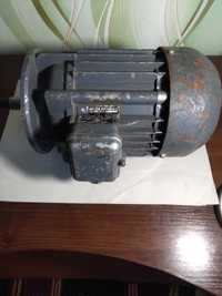 Электродвигатель АОЛБ 32-4