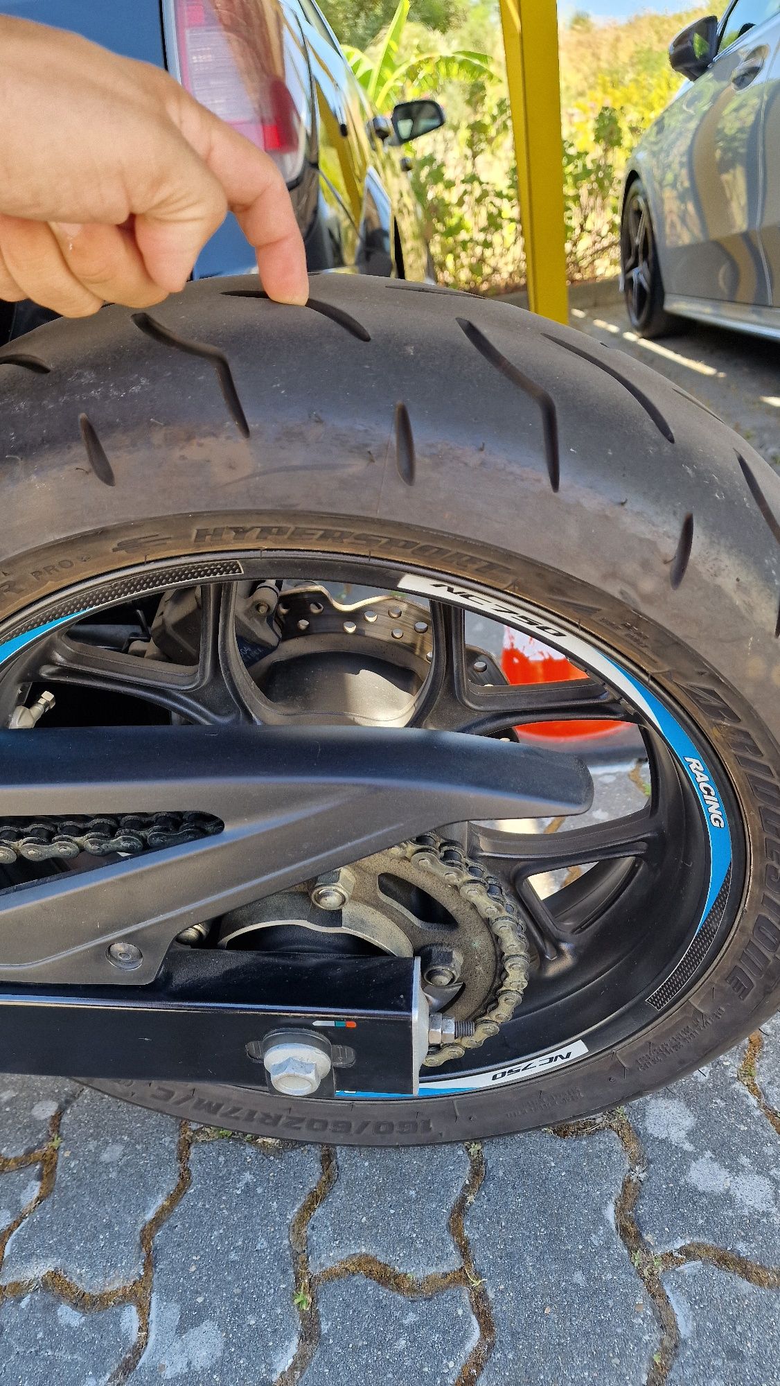 Honda nc750x 18.600kms com extras.