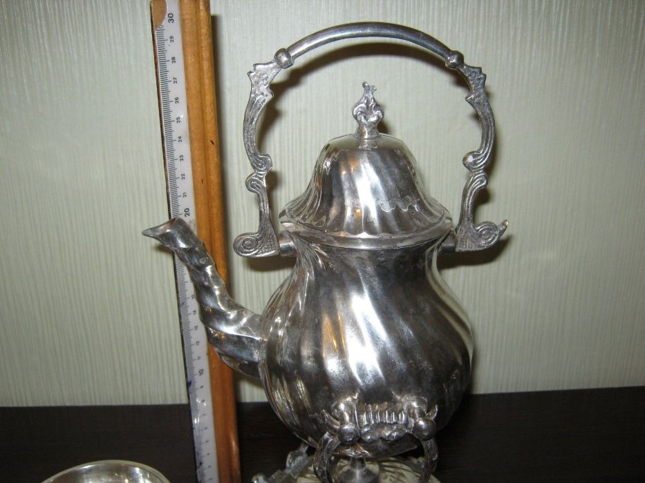 Чайный комплект.Серебрение.Бульетка.Ситечко,Сахарница.