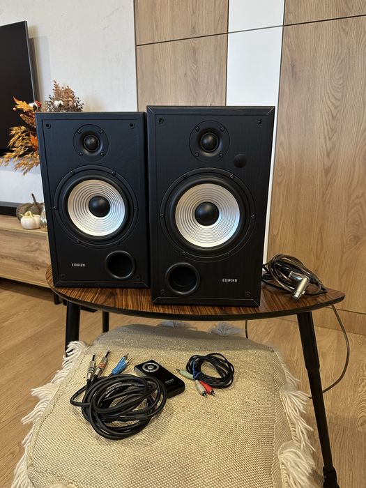 REZERWACJA Głośniki / kolumny stereo Edifier R2600