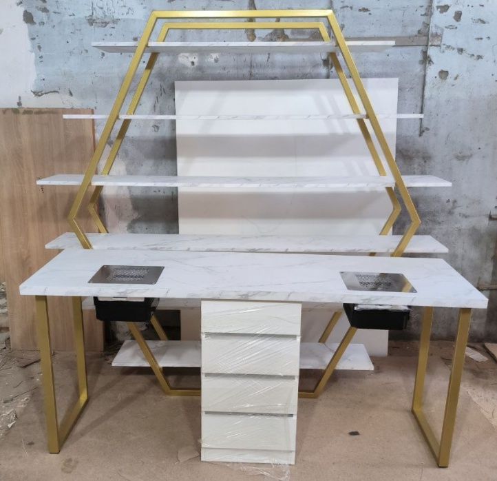 Стіл манікюрний стіл для манікюру.