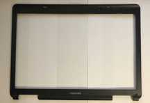 Ramka matrycy Toshiba Satellite L40 L45 (0852)