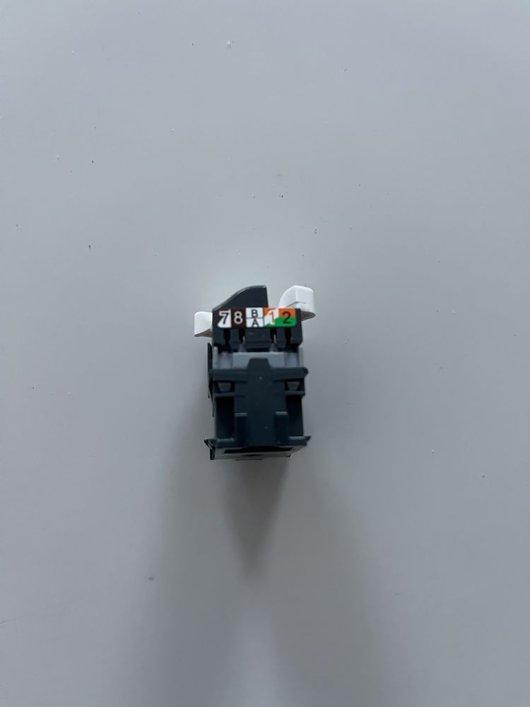 Gniazdo RJ45 kat.5e UTP