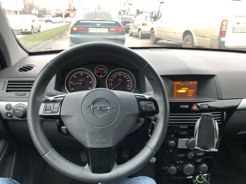Opel Astra H 2010год 1,7 дизель, МКПП. Обслужен, 230т пробег