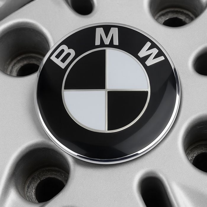 Pack Emblemas BMW para Jantes – 68mm – Qualidade Premium