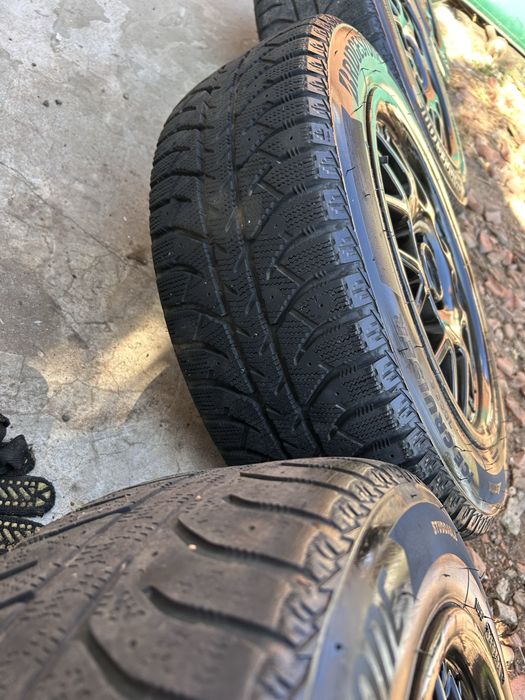 Резина  р15 . 185/60/15