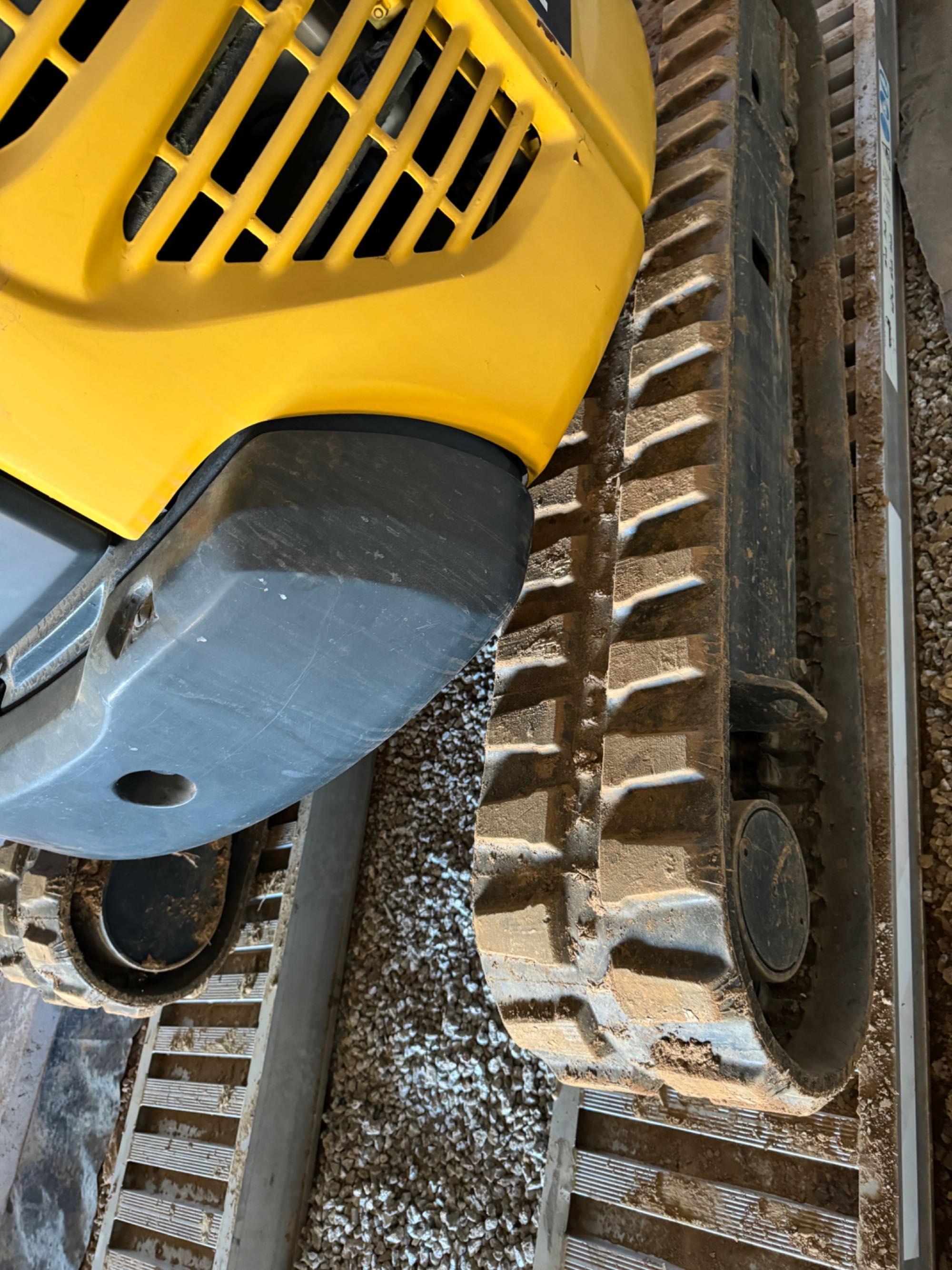 Komatsu pc30 mr2