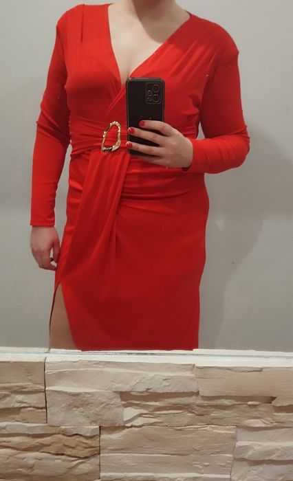 Piękne elastyczne sukienki