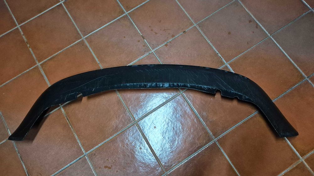 Lip/Avental Para-choques Frente Pré-Facelift (95 até 98) - AUDI A4 B5