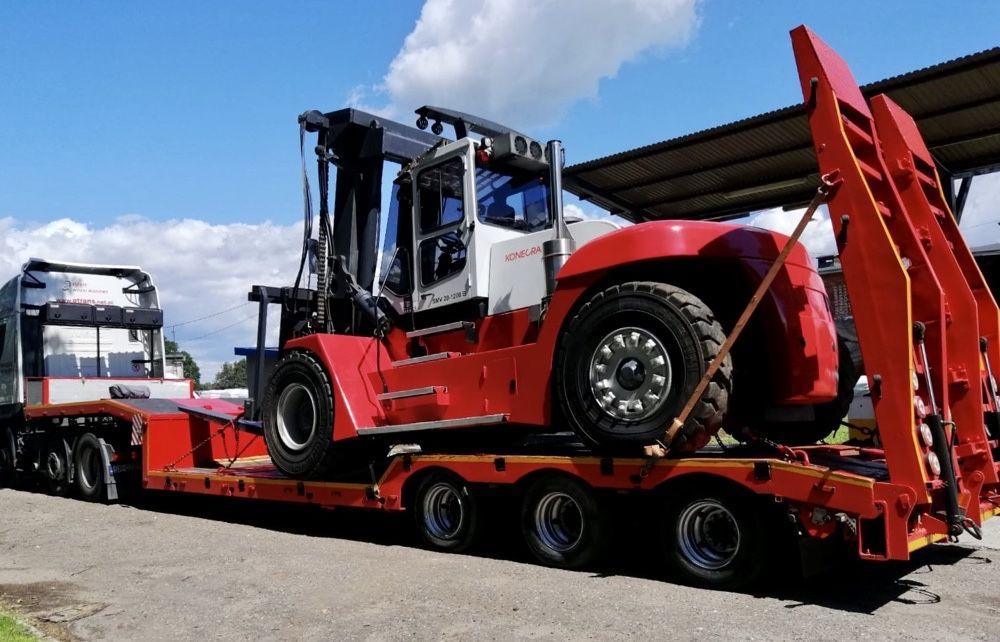 Wynajem wózka widłowego 20ton 25ton KALMAR / SMV Relokacje maszyn