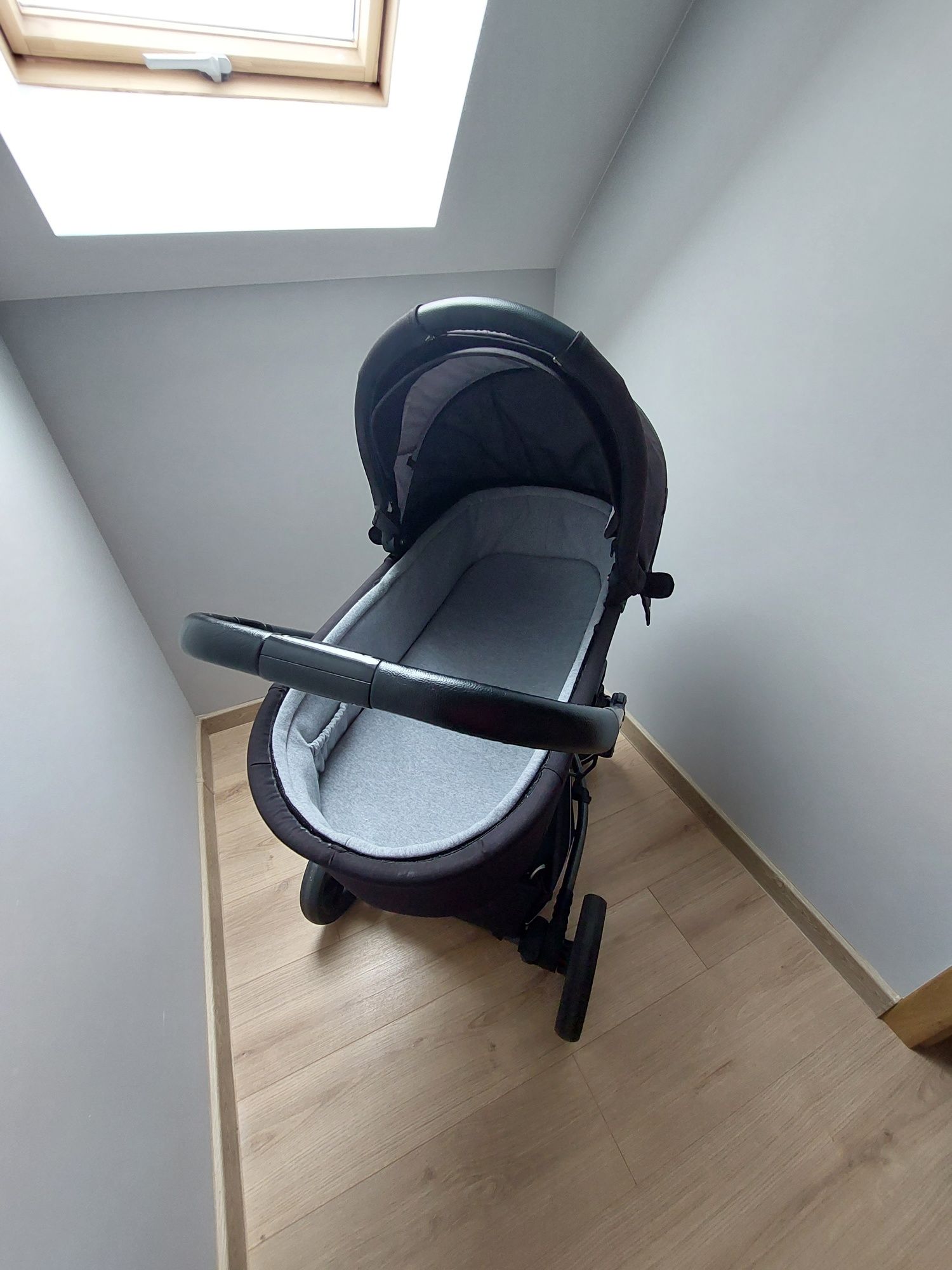 Sprzedam wozek X-lander x-cite 2 w 1