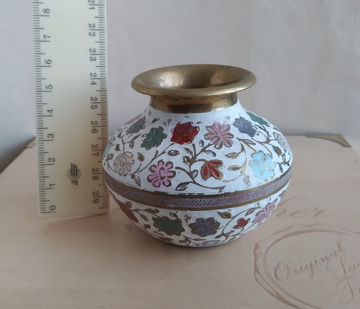 Латунная ваза индийская