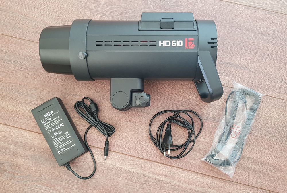 Продам студийные фотовспышки Jinbei HD-610, 4шт