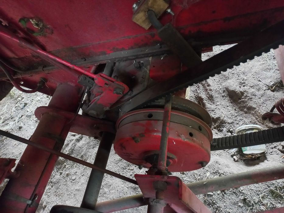 Продам комбайн MASSEY-FERGUSON 86