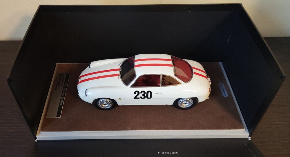 Alfa Romeo Giulietta SZ 1:18 Tecnomodel 1 z 60 sztuk