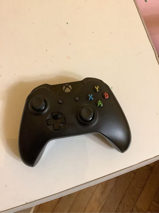 Джойстик\геймпад xbox one