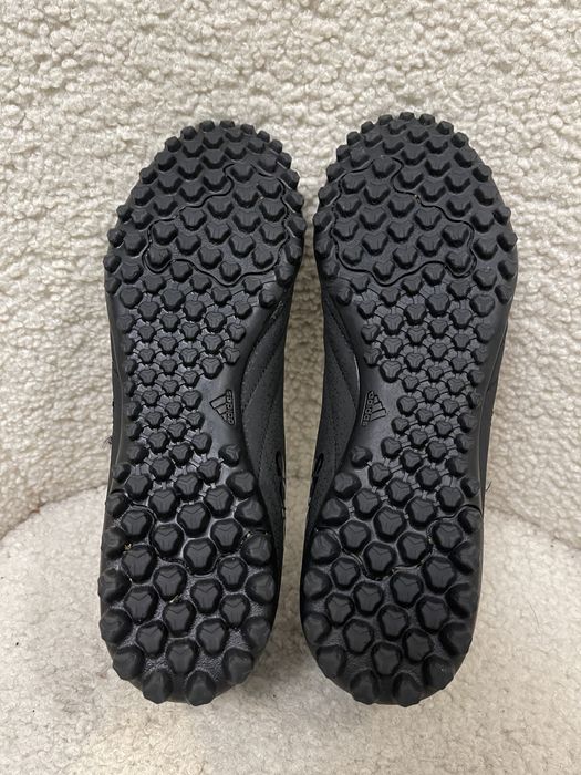 Сороконіжки сороконожки футзалки  кросівки Adidas 44р