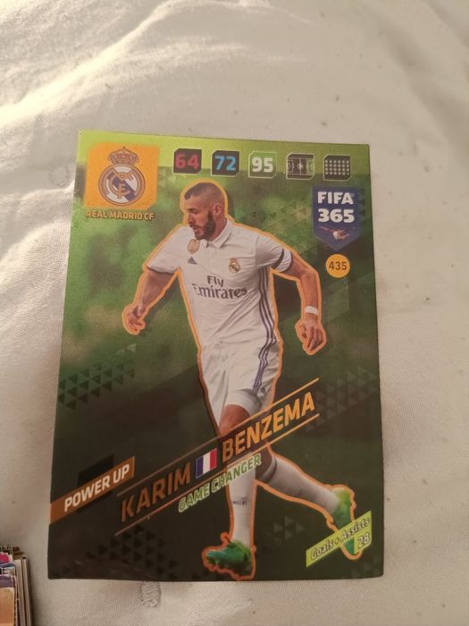 Karim Benzema karta kolekcjonerska FIFA 2018