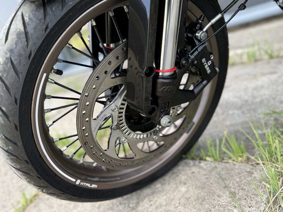 Husqvarna Vitpilen 401  з Японіі Без пробігу по Укр