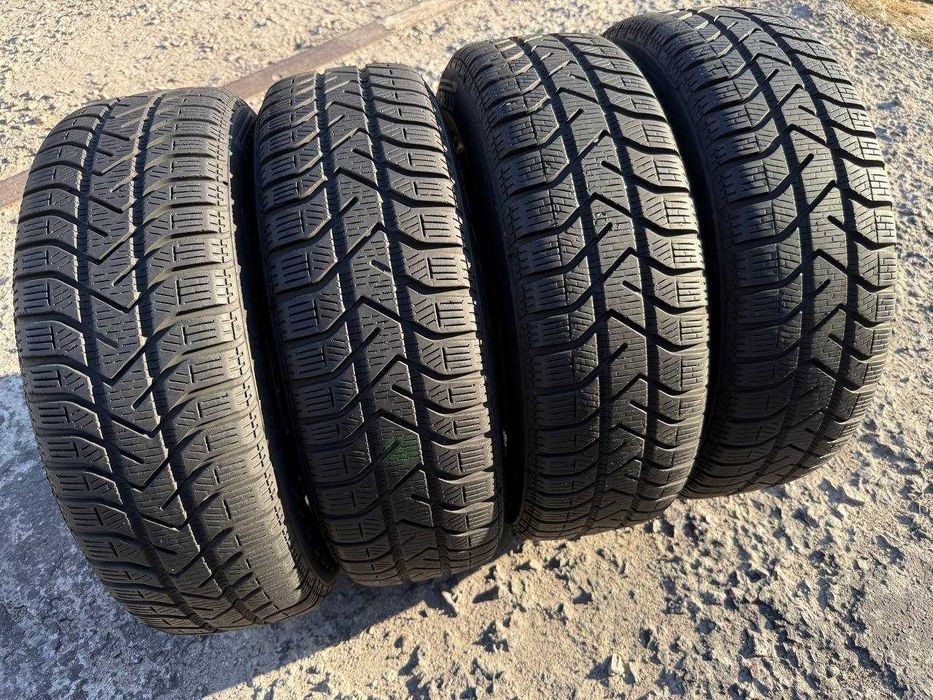 Шини зима 175/65/R14 Pirelli Snowcontrol Winter 190