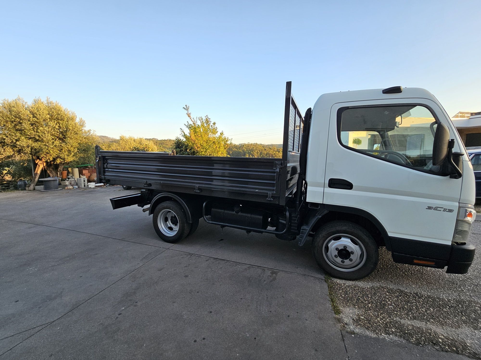 Mitsubishi Canter Fuso 3C13 2008