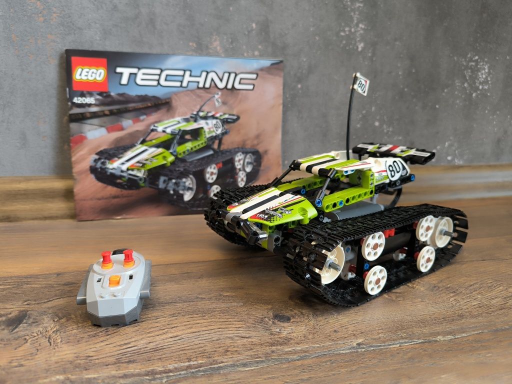 LEGO Technic 42065 в идеальном состоянии, инструкция