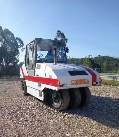 Cilindro Compactador de Pneus Corinsa CR 1421B - 2005 - Usado