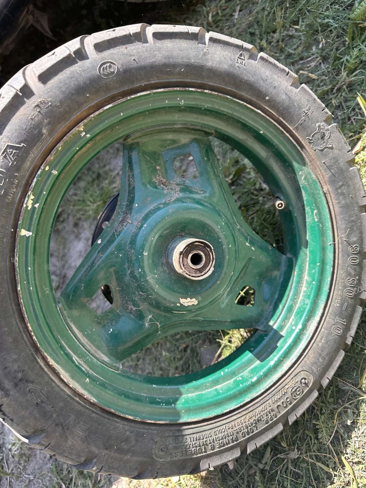 Переднє колесо під дисковий тормоз Honda dio 35#28#25_tact 51#31