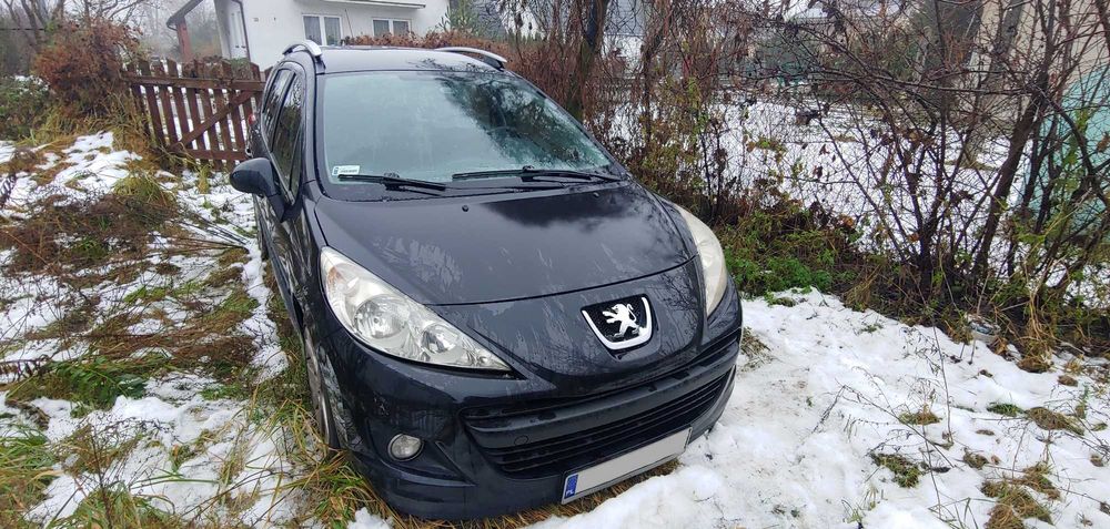 Peugeot 207 SW, benzyna + LPG, uszkodzony