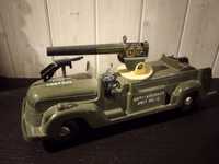 Brinquedo militar antigo / carros de combate