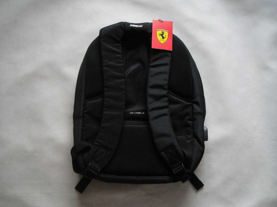 Plecaki Ferrari Scuderia USB