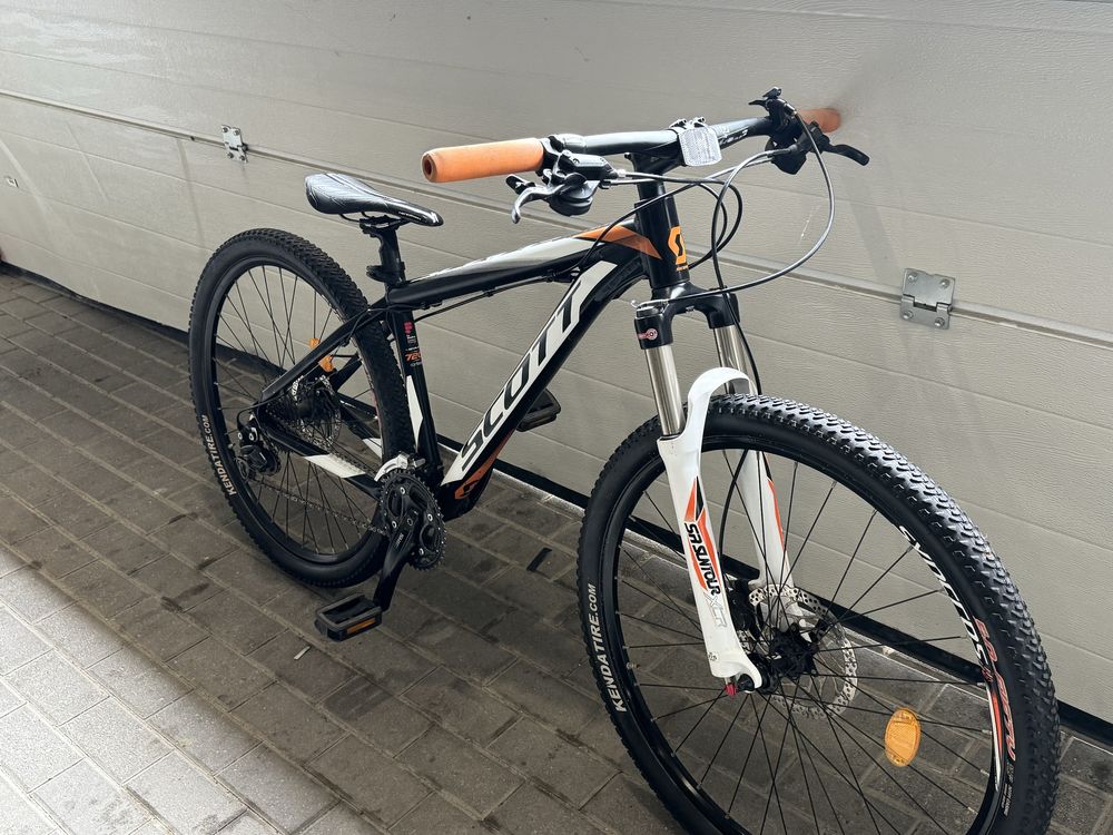 Scott Scale , kola 27.5 rama S